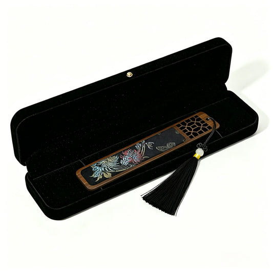Four Gentlemen Song Brocade Bookmark by Zhang Guoquan 张国权四君子宋锦书签