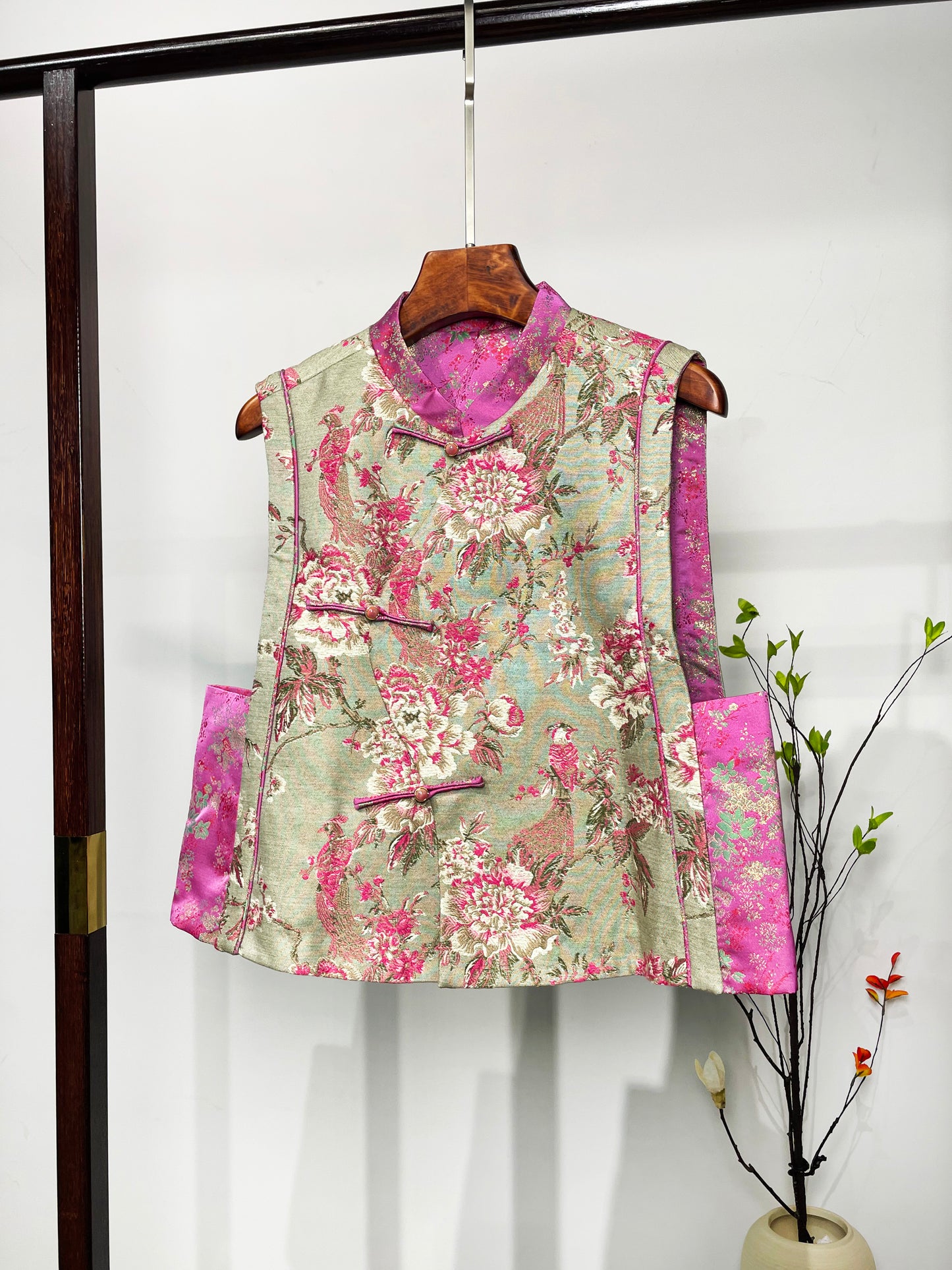 Linen-Cotton Waistcoat・Pink Phoenix & Peony Motif 粉色凤凰牡丹棉麻马甲