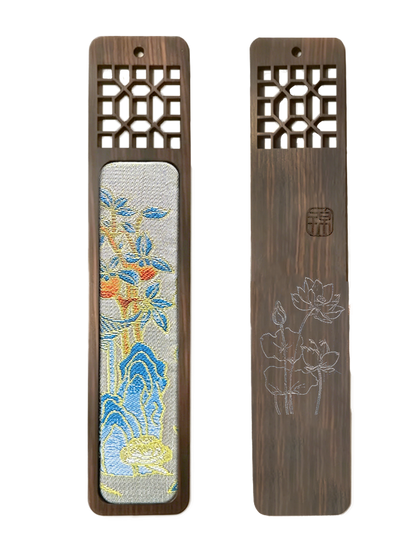 Four Seasons Scenery Song Brocade Bookmark · Sanma 三马四季文景宋锦书签