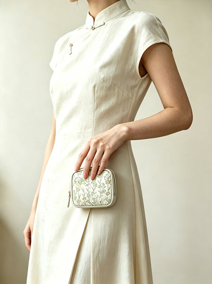 Grass & Butterfly Song Brocade Card Holder | 芳草蝴蝶宋锦卡包