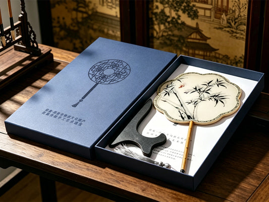 Butterflies Dancing Among Bamboos Suzhou Embroidery Round Fan 竹栖蝶舞苏绣团扇