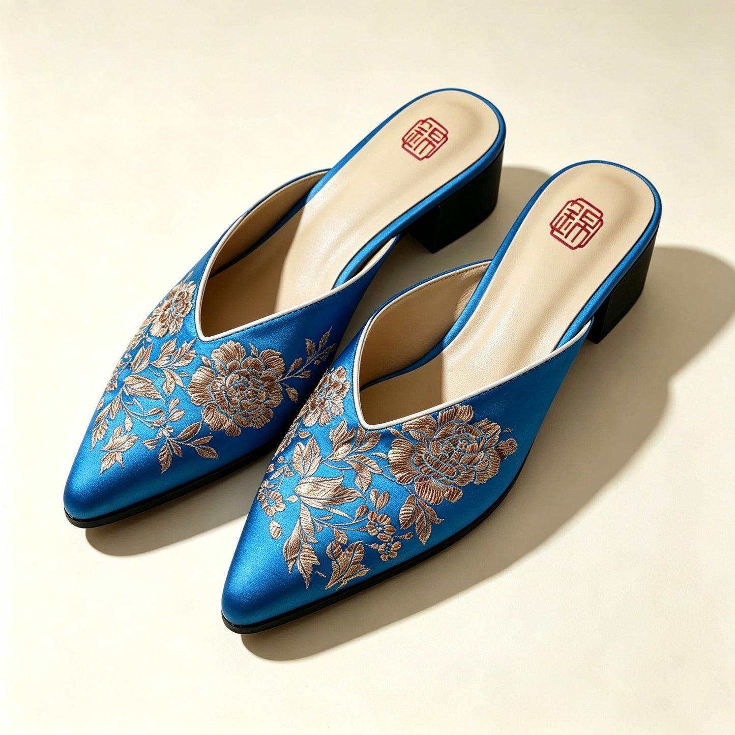 Custom Vintage Old‑Stock Brocade‑Satin Pointed‑Toe Shoes | 定制老缎复古尖头鞋