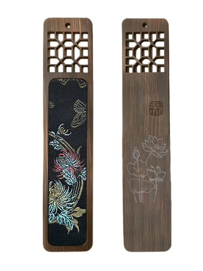 Four Gentlemen Song Brocade Bookmark by Zhang Guoquan 张国权四君子宋锦书签