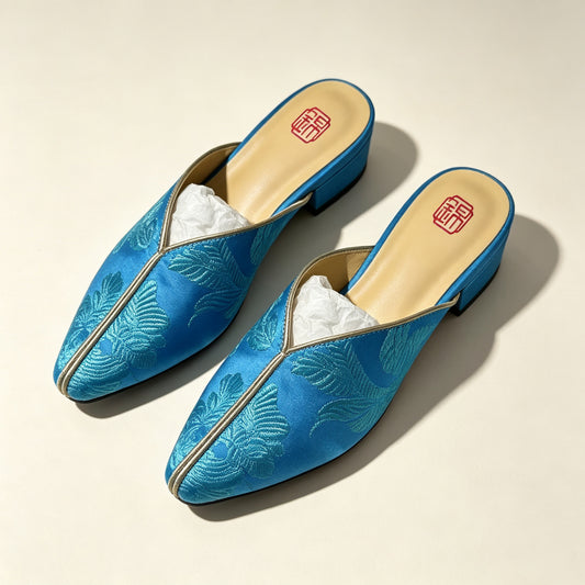 Custom Blue Vintage Satin Embroidered Mule Slippers | 定制款蓝色老缎面刺绣穆勒鞋