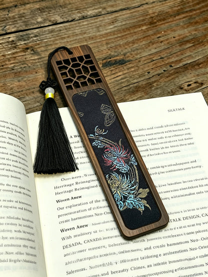 Four Gentlemen Song Brocade Bookmark by Zhang Guoquan 张国权四君子宋锦书签