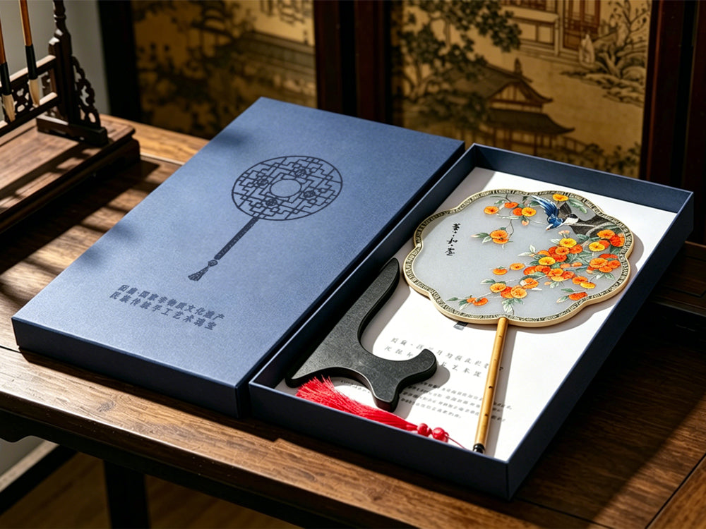 Blessings Arrive with Persimmons・Magpie & Persimmon Suzhou Embroidery Floral Palace Fan 喜柿临门苏绣团扇