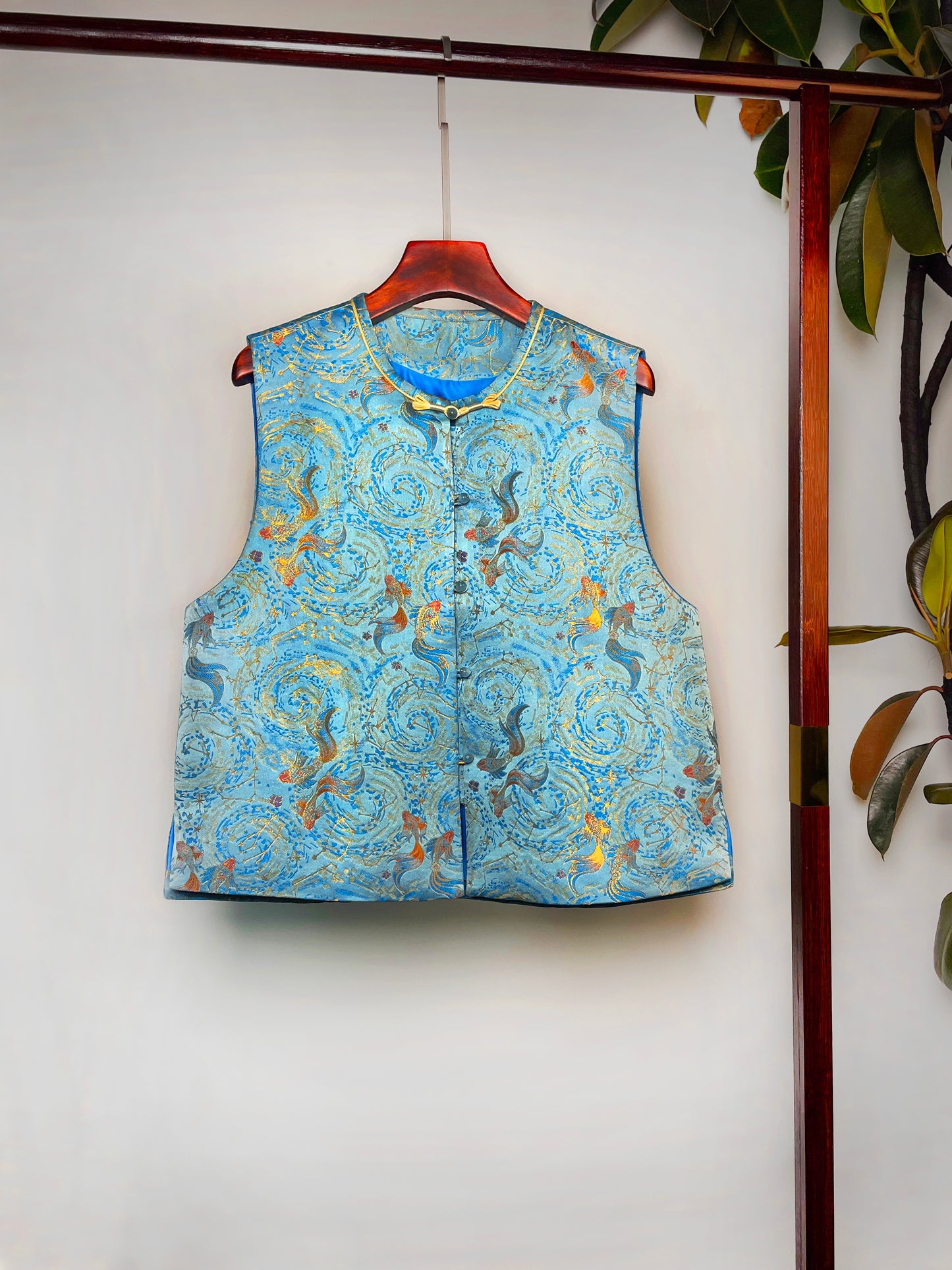 Song Brocade Waistcoat・Qian Xiaoping Pisces Gold-Woven Motif 钱小萍同款双鱼座织金宋锦马甲