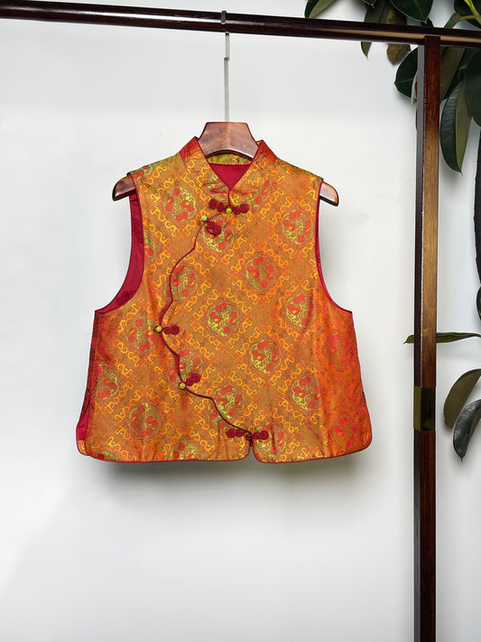 Song Brocade Waistcoat・Exquisite Lychee Motif 玲珑荔枝宋锦马甲