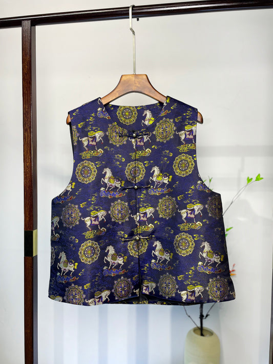 Gilded Song Brocade Waistcoat・Auspicious Horse Motif 马上有钱织金宋锦马甲