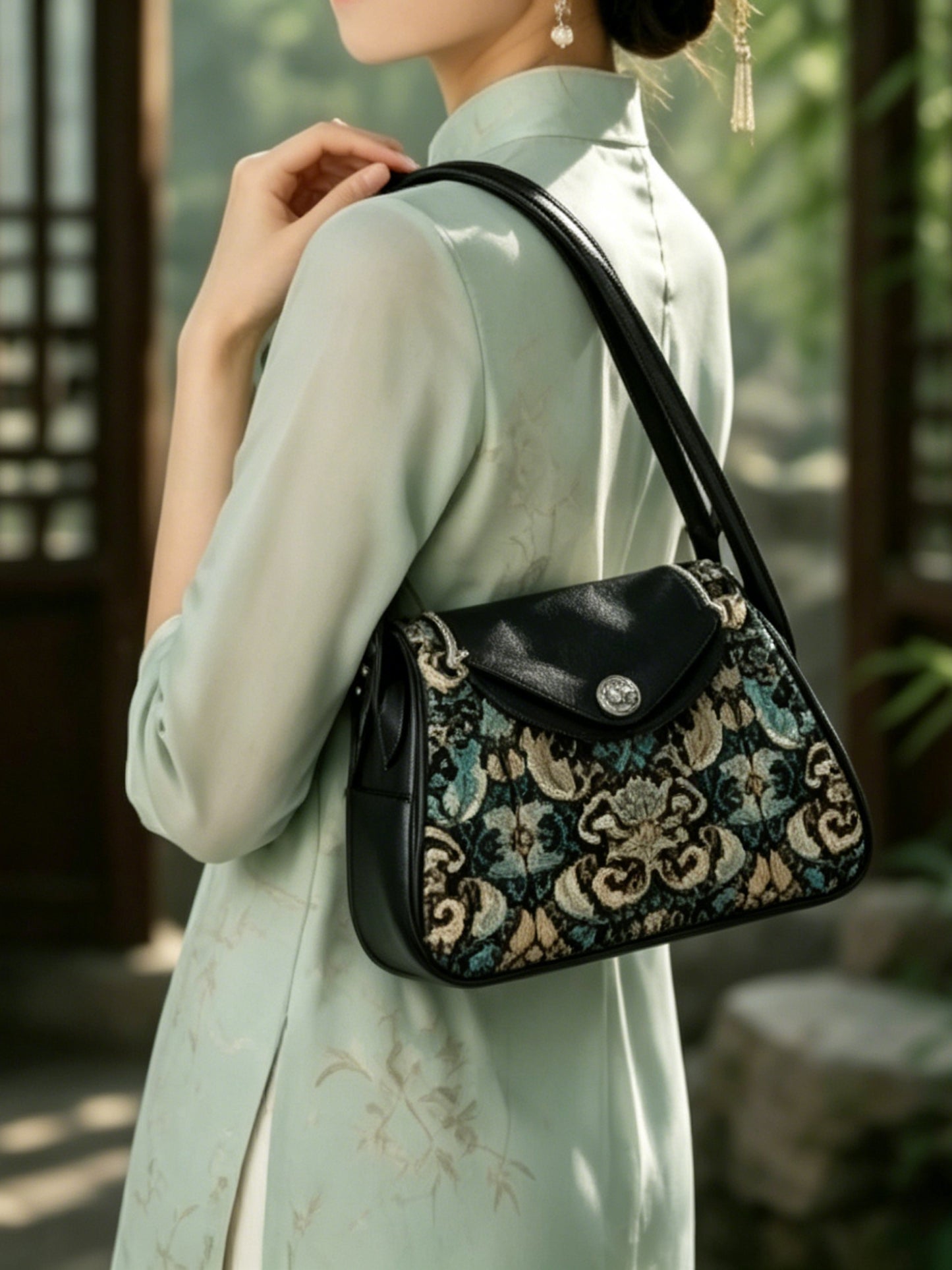 Shangjiukai Shiny Gold Green Banana Leaf & Lotus Pattern Song Brocade Pillow Bag | 上久楷炫金绿蕉叶莲纹宋锦枕头包