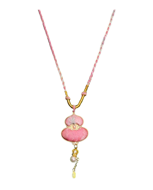 Rose Tale Song Brocade Necklace by Lu Meiying 陆美英玫瑰故事宋锦项链