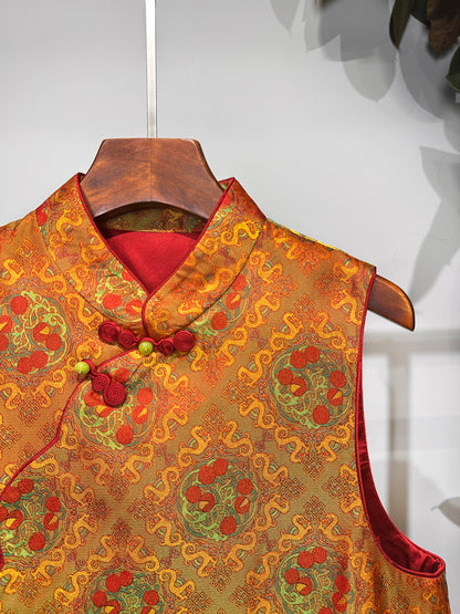 Song Brocade Waistcoat・Exquisite Lychee Motif 玲珑荔枝宋锦马甲