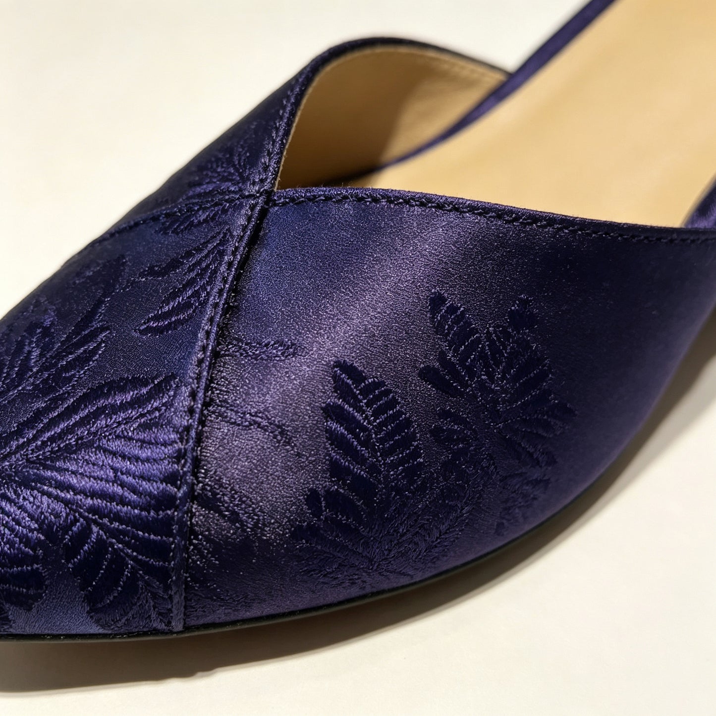 Custom Dark Purple Vintage Satin Embroidered Mule Slippers | 定制款深紫色老缎面刺绣穆勒鞋