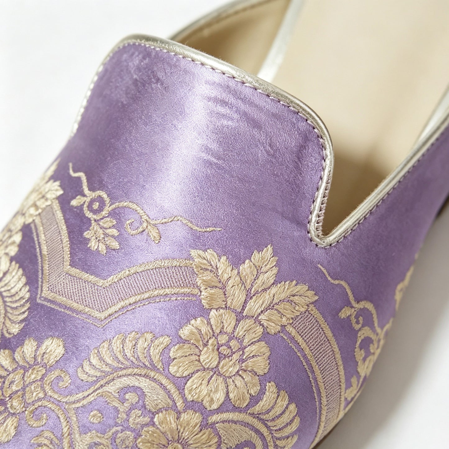 Custom Lavender Vintage Satin Embroidered Mules | 定制款淡紫色老缎面刺绣穆勒鞋