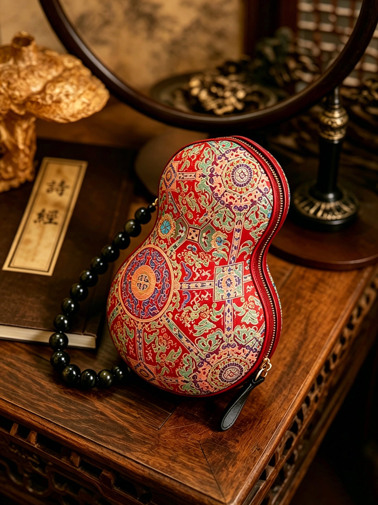 Shangjiukai Scarlet Four Directions Lattice Song Brocade Gourd Handbag | 上久楷红八达晕宋锦葫芦包