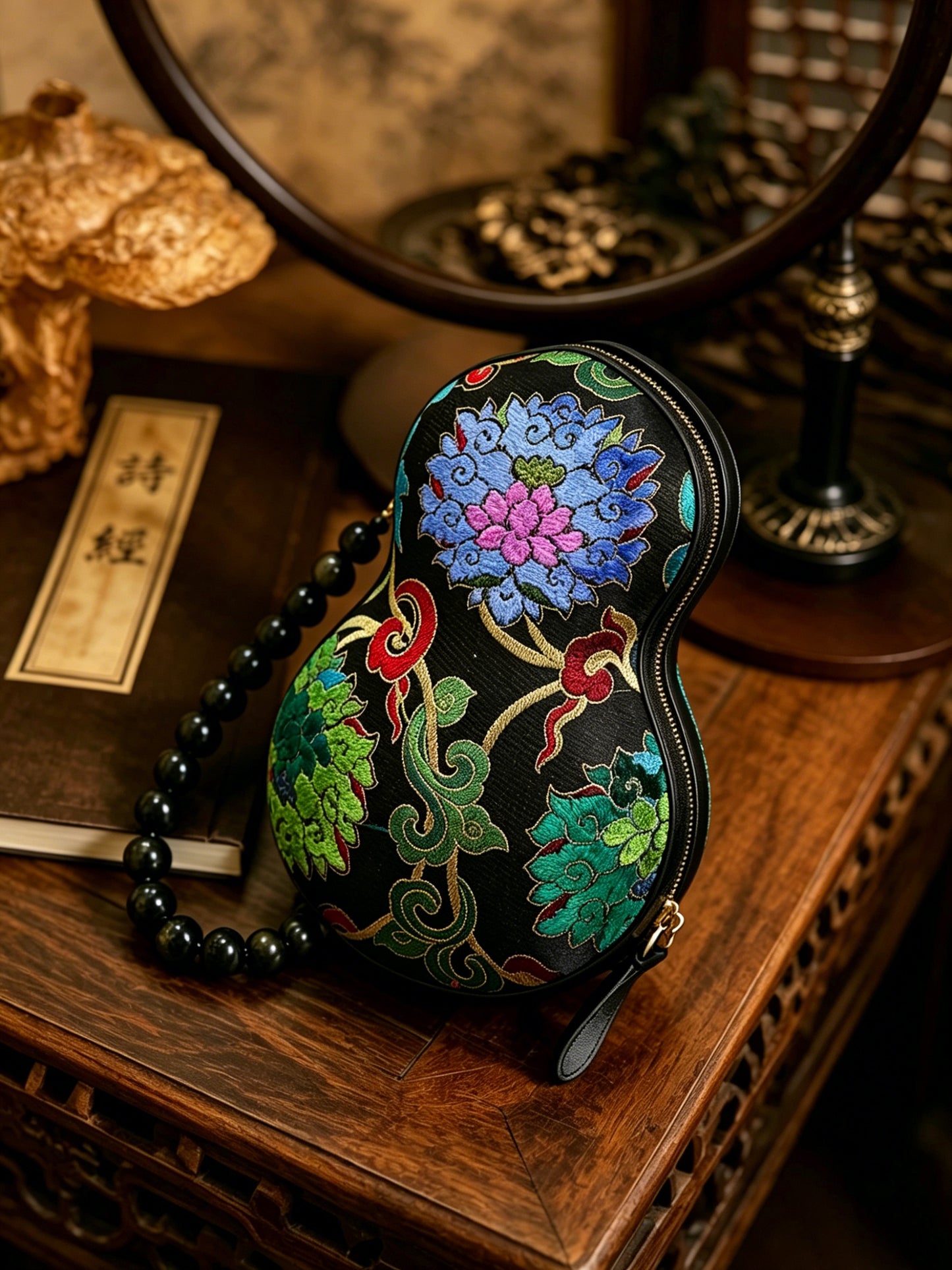 Black Base Multicolored Yun Brocade Zhang Satin Gourd Handbag | 黑彩云锦漳缎葫芦包
