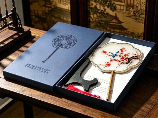 Magpies on Branches Suzhou Embroidery Round Fan 喜上枝头苏绣团扇