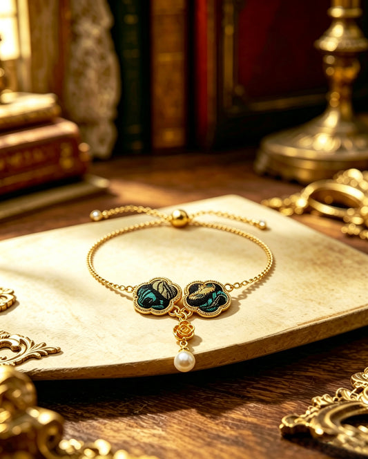 Shangjiukai Banana Leaf Motif Song Brocade Bracelet | 上久楷蕉叶连宋锦手链