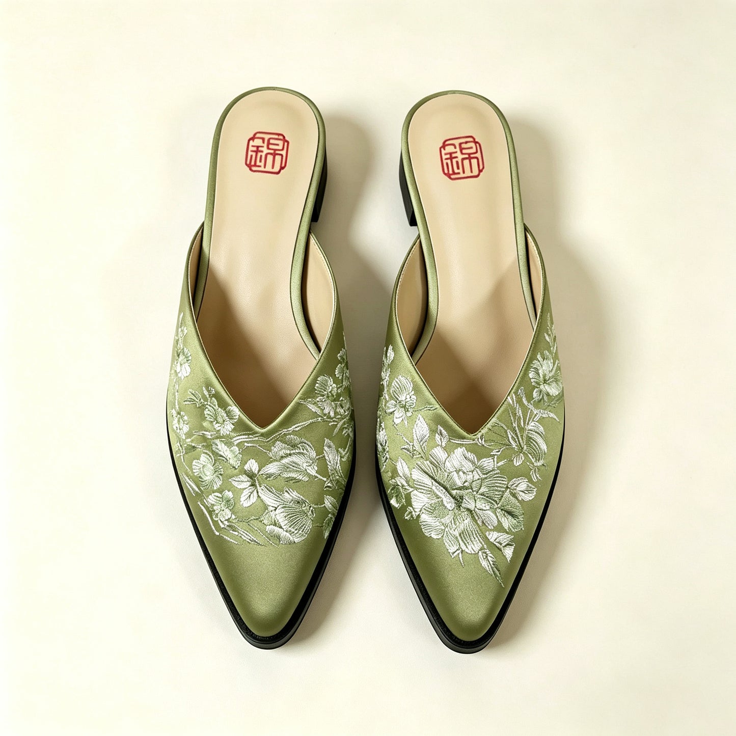 Custom Vintage Old‑Stock Brocade‑Satin Pointed‑Toe Shoes | 定制老缎复古尖头鞋