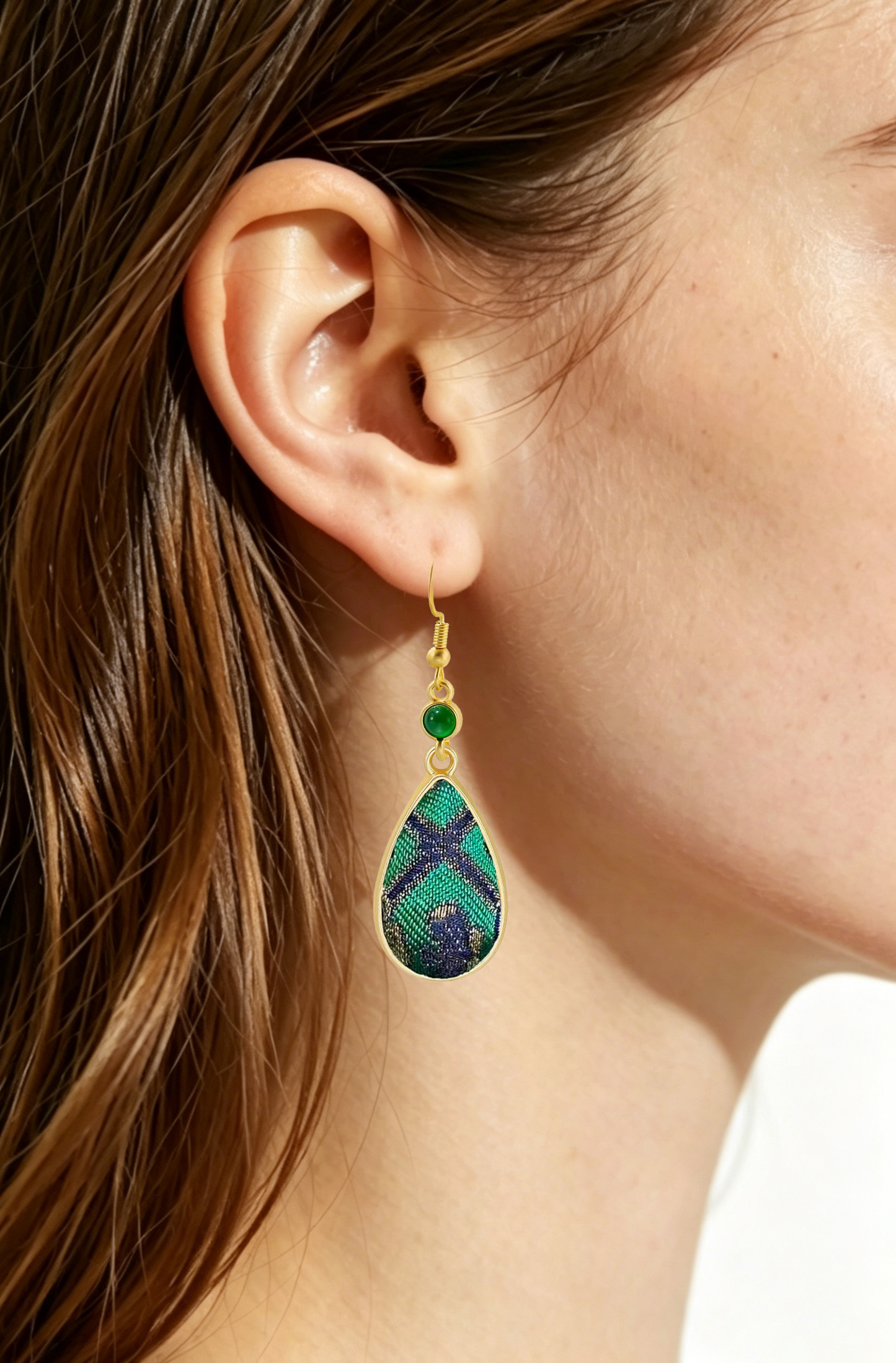 Shangjiukai Badayun Song Brocade Earrings 上久楷四达晕宋锦耳环