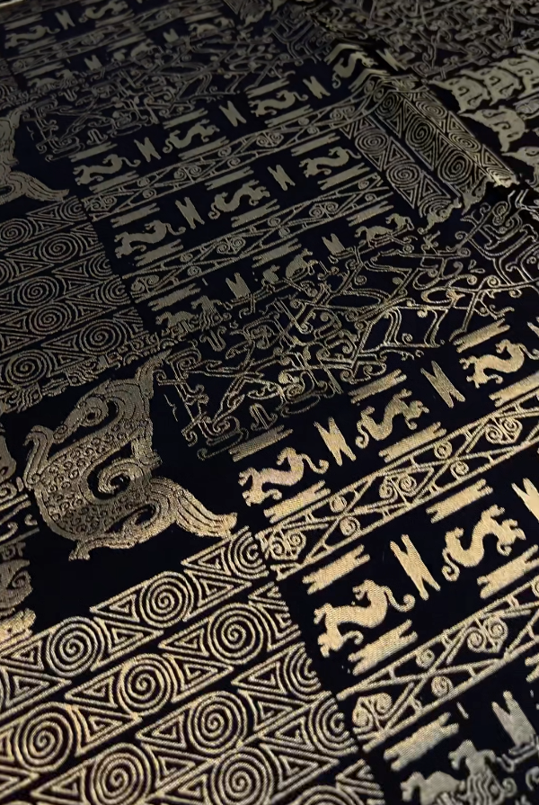 Strategies of the Warring States Song Brocade Hairpin · Shangjiukai 上久楷战国策宋锦发簪