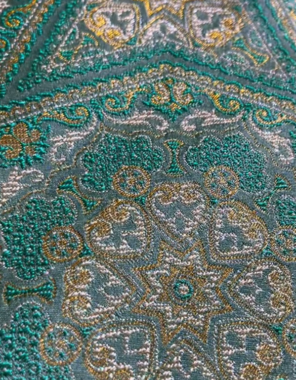 Babei Green Badayun Song Brocade Ruyi Earrings 巴贝绿色八达晕宋锦如意耳环